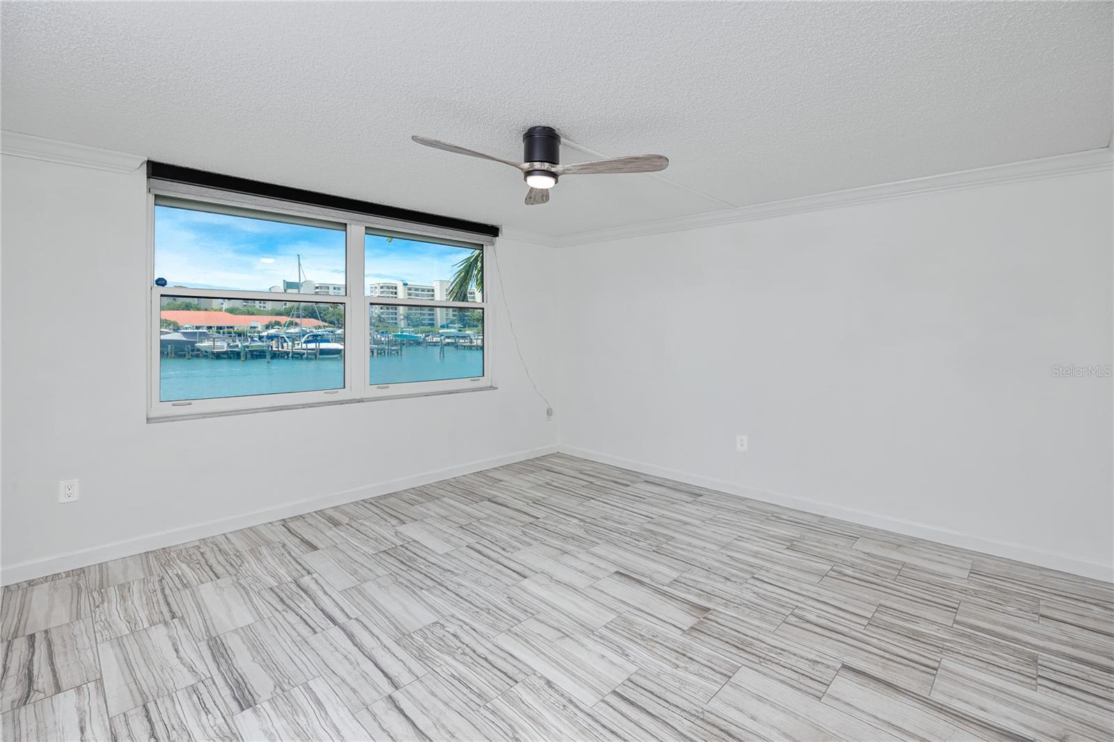 BAY ISLAND GROUP 14 - Residential