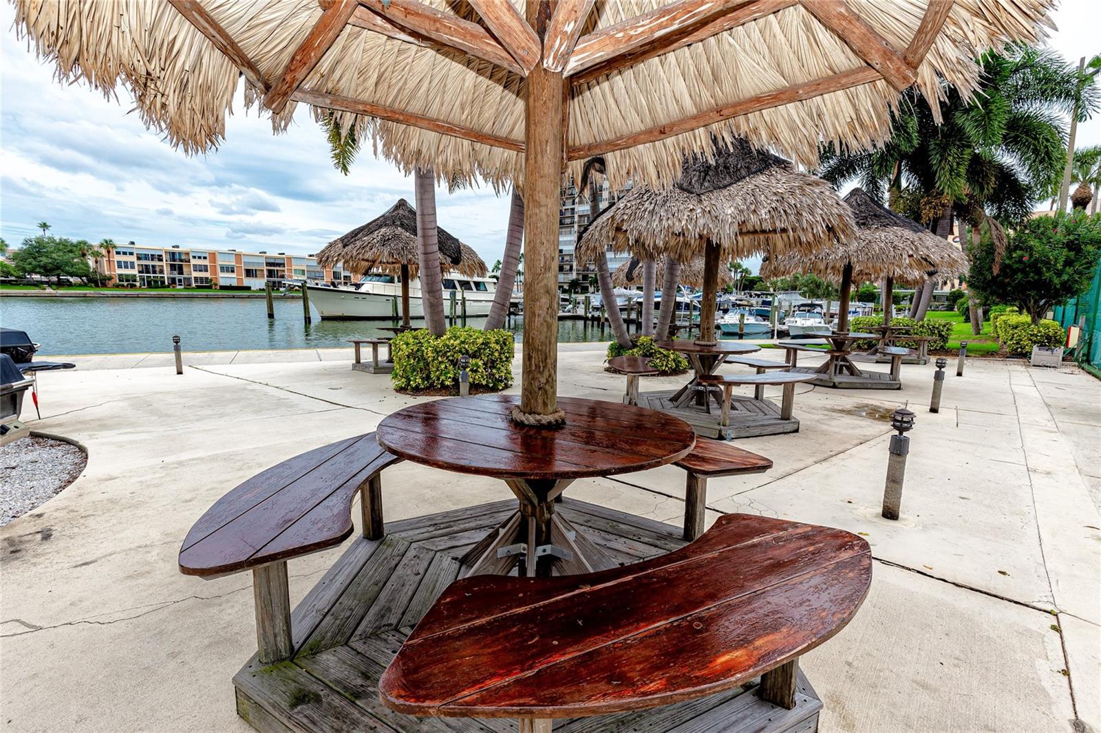 BAY ISLAND GROUP 14 - Residential