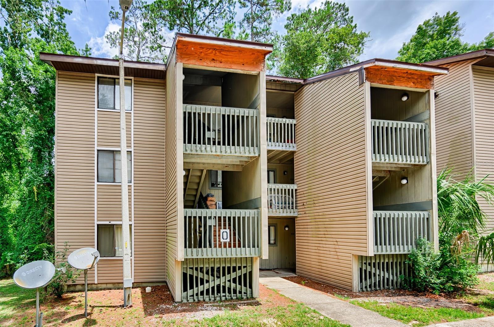 New Price! Seller Motivated! Welcome to Unit O304 at Treehouse Village, where modern updates and nature’s tranquility come together in perfect harmony. This beautifully maintained 2-bedroom, 2-bath condo features two spacious primary suites, originally designed for university housing—making it an ideal investment property or a perfect home for shared living. Enjoy a newer kitchen and updated bathrooms, paired with cozy carpet in the bedrooms and stylish luxury vinyl plank flooring throughout the kitchen and living area for a sleek, low-maintenance lifestyle.
Nestled in a quiet, wooded setting, Treehouse Village offers a peaceful community vibe with walking areas perfect for dog lovers, plus fantastic amenities including a community pool and a 24-hour gym. All this, just minutes from campus, shopping, and dining—yet surrounded by the calm of nature. Whether you’re an investor or an owner-occupant, Unit O304 is your chance to own a versatile, updated space in such a convenient and walkable community.