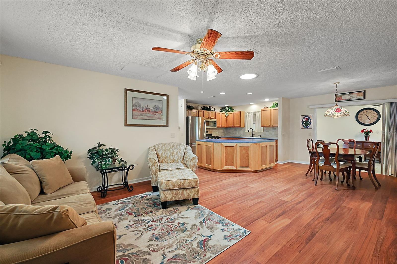 3582 RESTON DRIVE