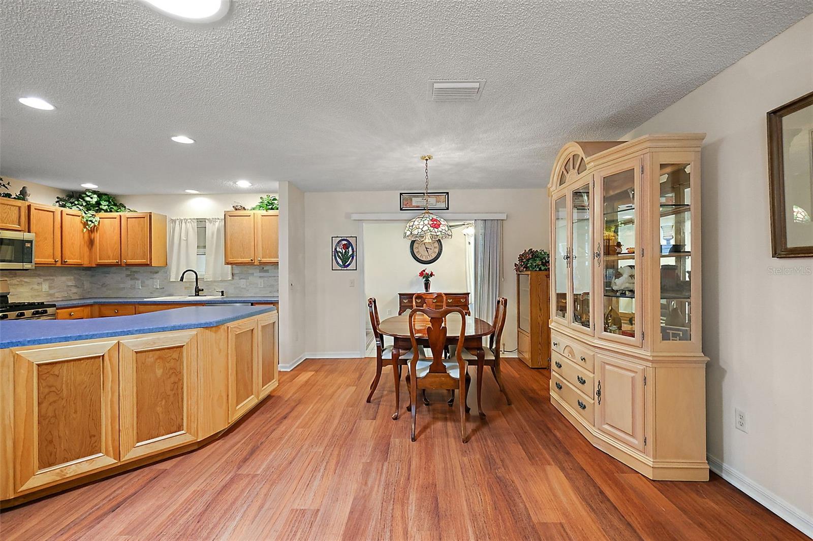 3582 RESTON DRIVE