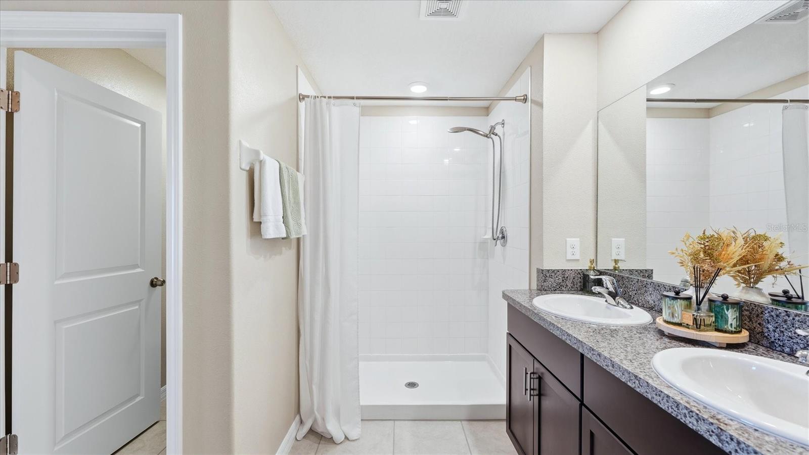 CYPRESS CRK PRCL J PH 1 & 2 - Residential