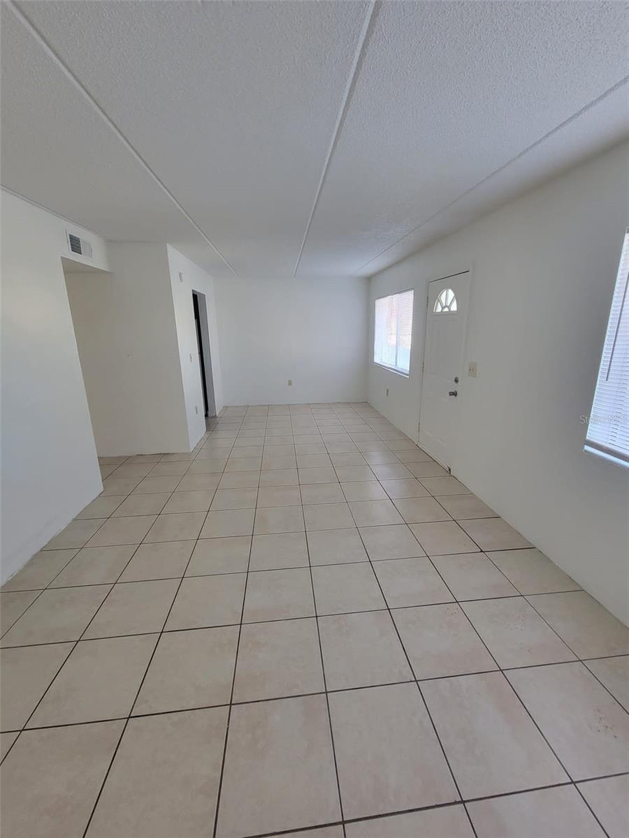 1216 KENNEDY ROAD 9