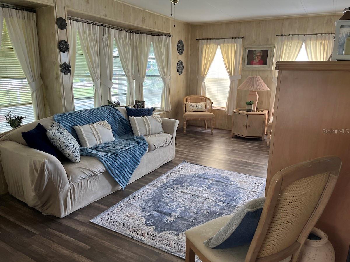 LAKE ARROWHEAD MOBILE VILLAGE PH 03 - Residential