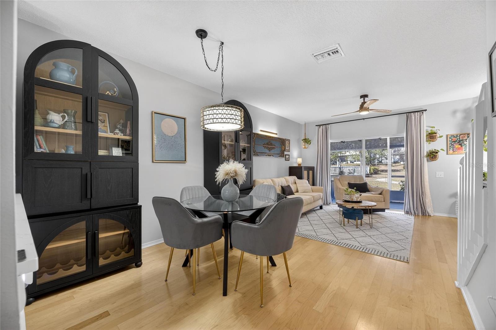 REGENCY KEY TWNHMS - Residential