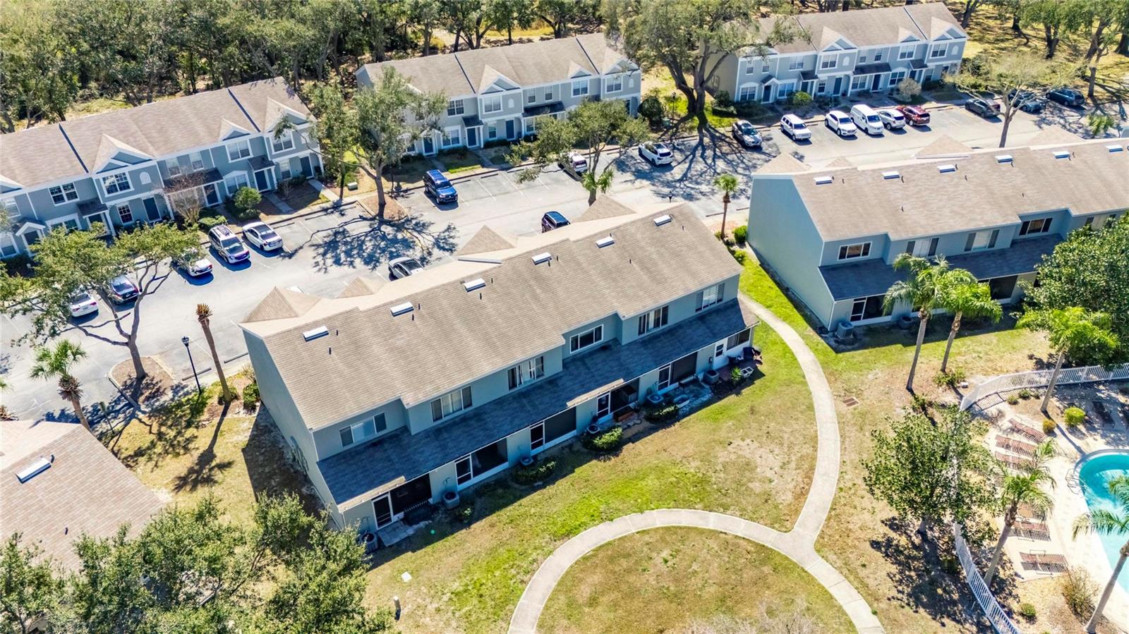 REGENCY KEY TWNHMS - Residential