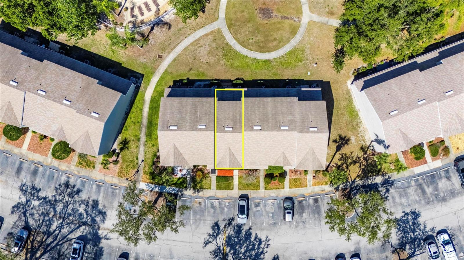 REGENCY KEY TWNHMS - Residential