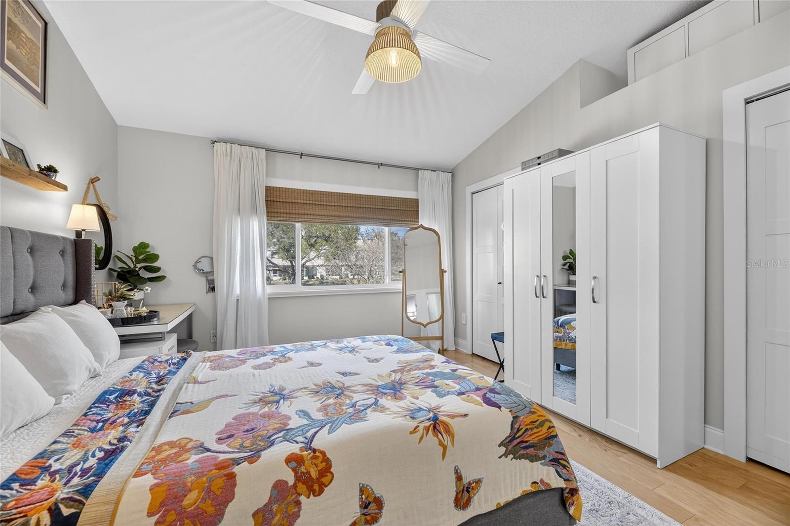 REGENCY KEY TWNHMS - Residential