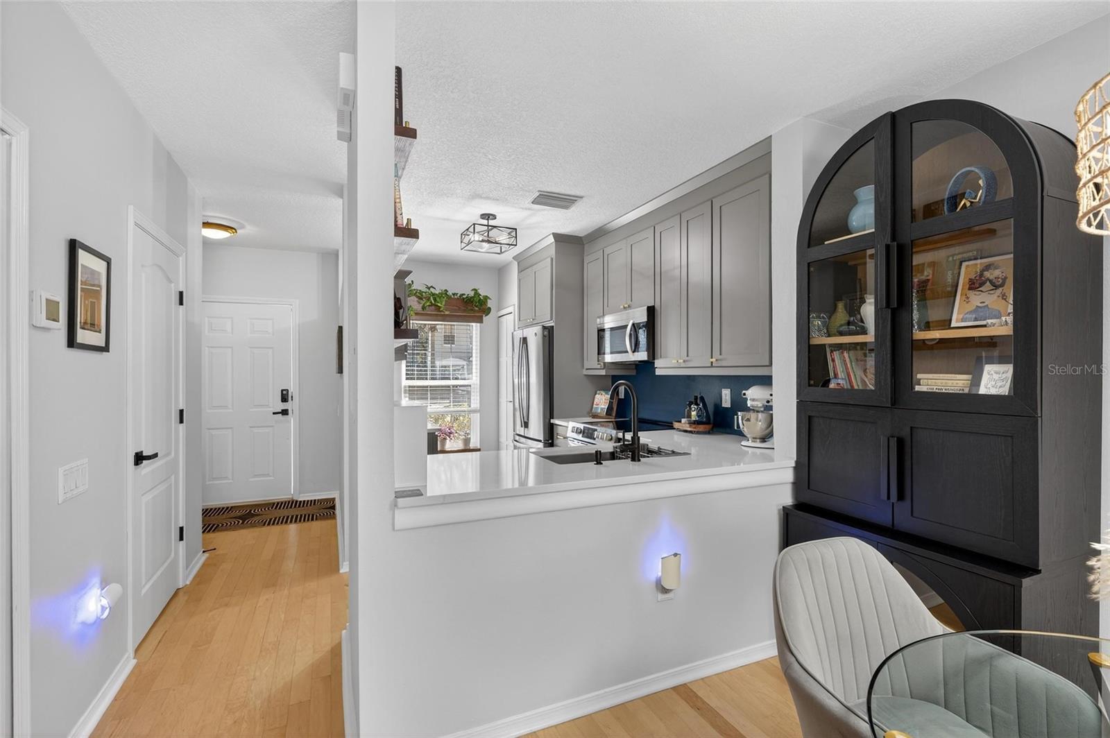 REGENCY KEY TWNHMS - Residential