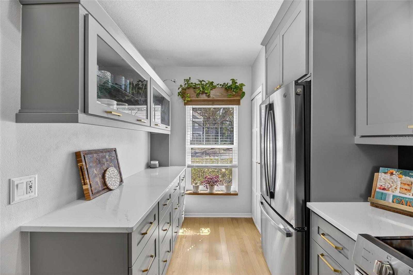 REGENCY KEY TWNHMS - Residential