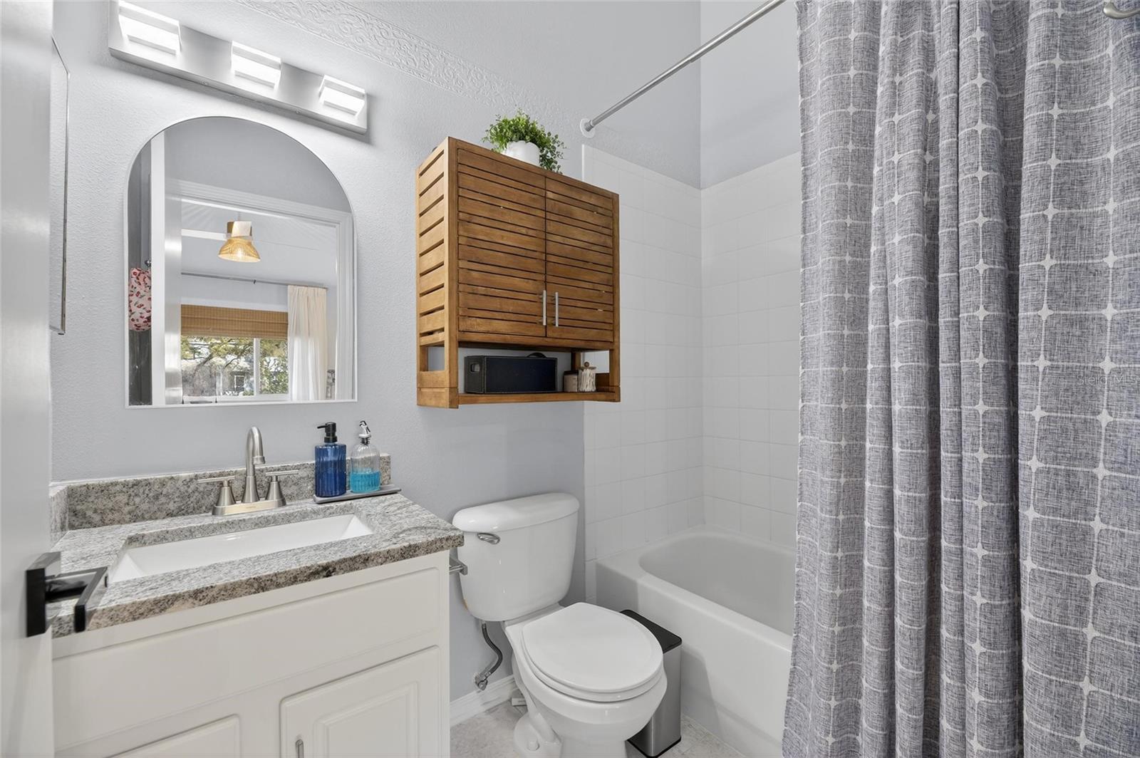 REGENCY KEY TWNHMS - Residential