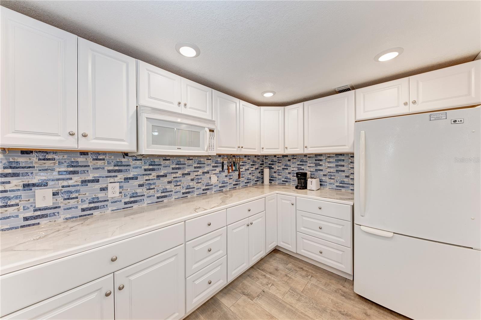 ALAMEDA ISLES - Residential