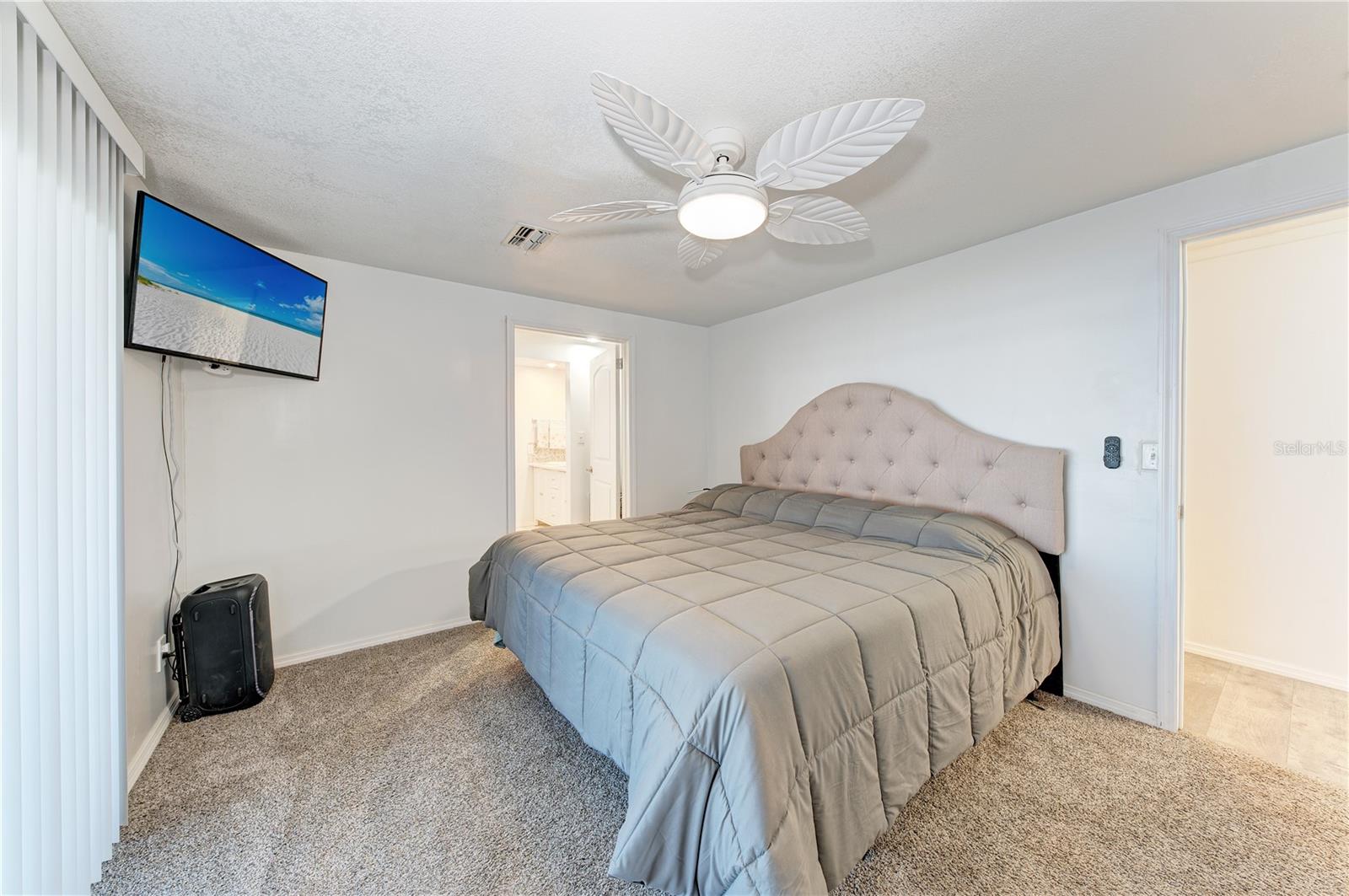 ALAMEDA ISLES - Residential