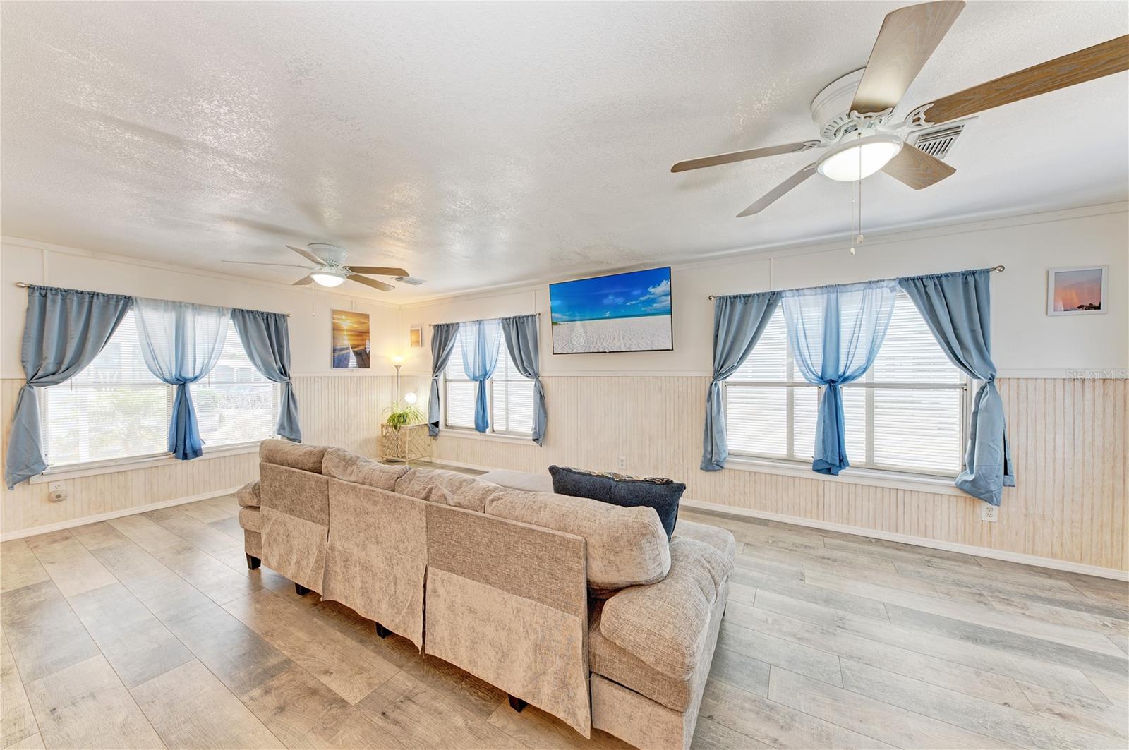 ALAMEDA ISLES - Residential