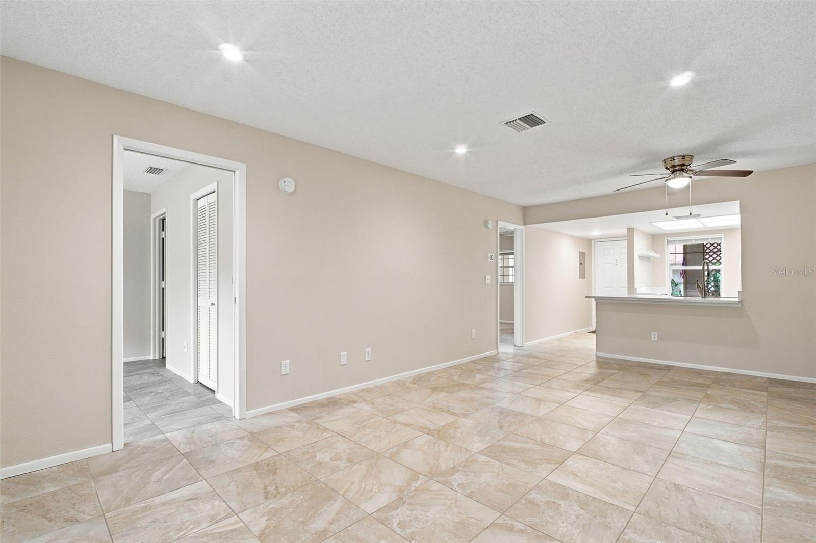 2460 NORTHSIDE DRIVE 1202