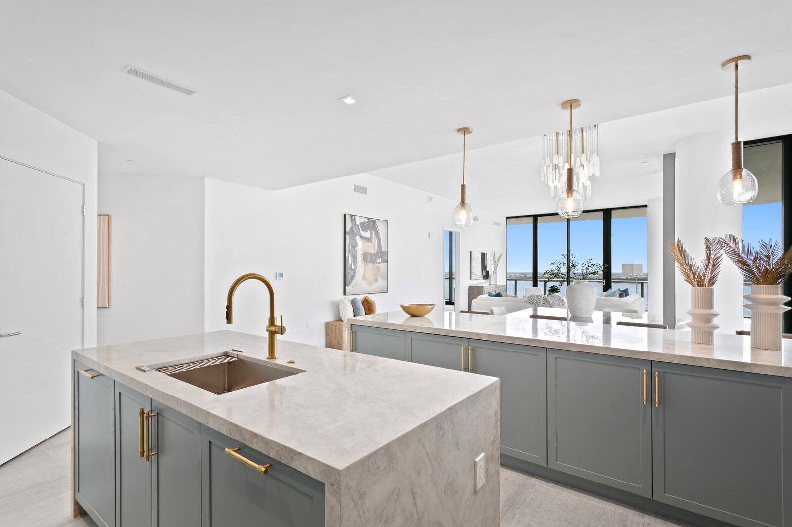 RITZ CARLTON RESIDENCES 3105 BAY OAKS CONDO PLC - Residential