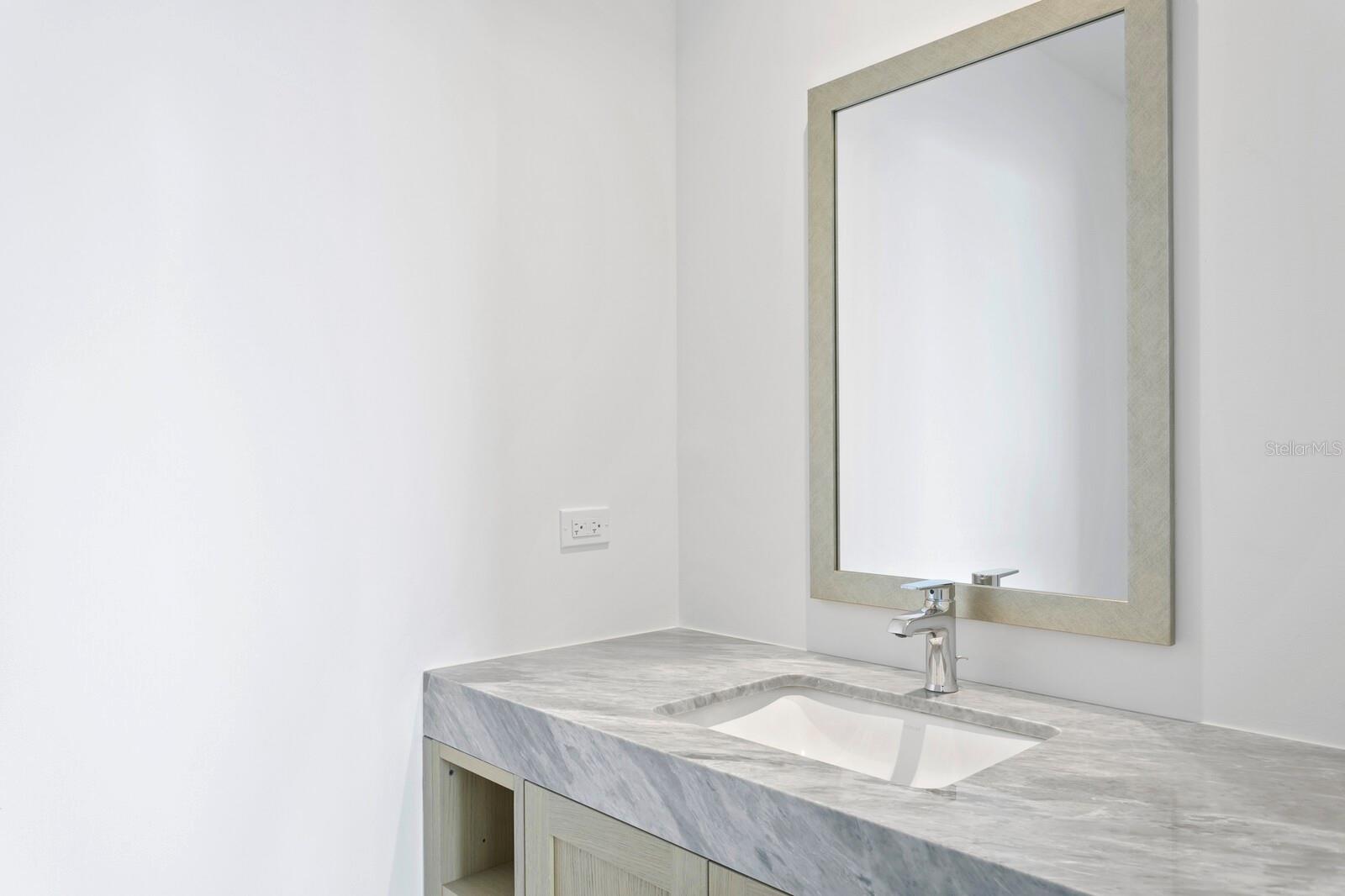 RITZ CARLTON RESIDENCES 3105 BAY OAKS CONDO PLC - Residential