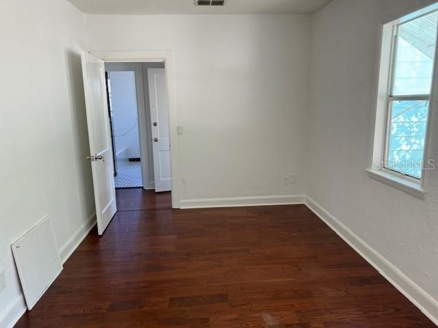 BAY VIEW HEIGHTS - Residential Lease