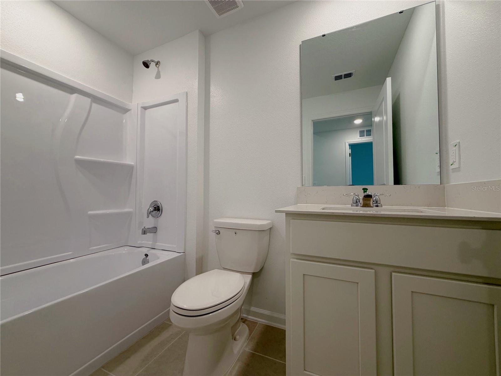 RANCHES/LK MCLEOD III - Residential Lease