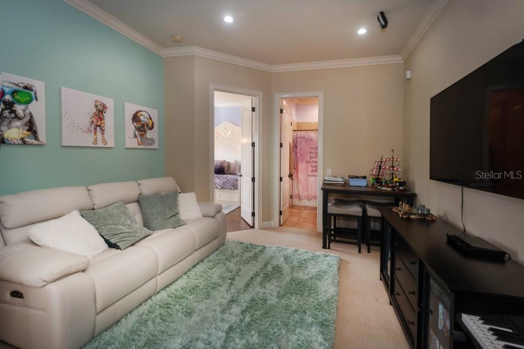 KEENES POINTE 46/104 - Residential