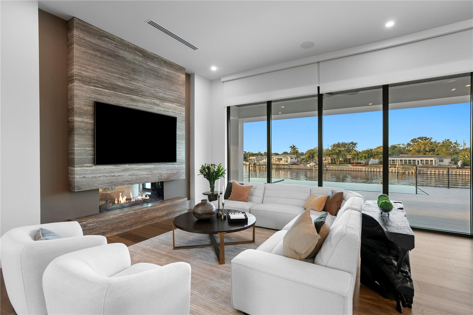 SNELL ISLE ESTATES PT REP - Residential