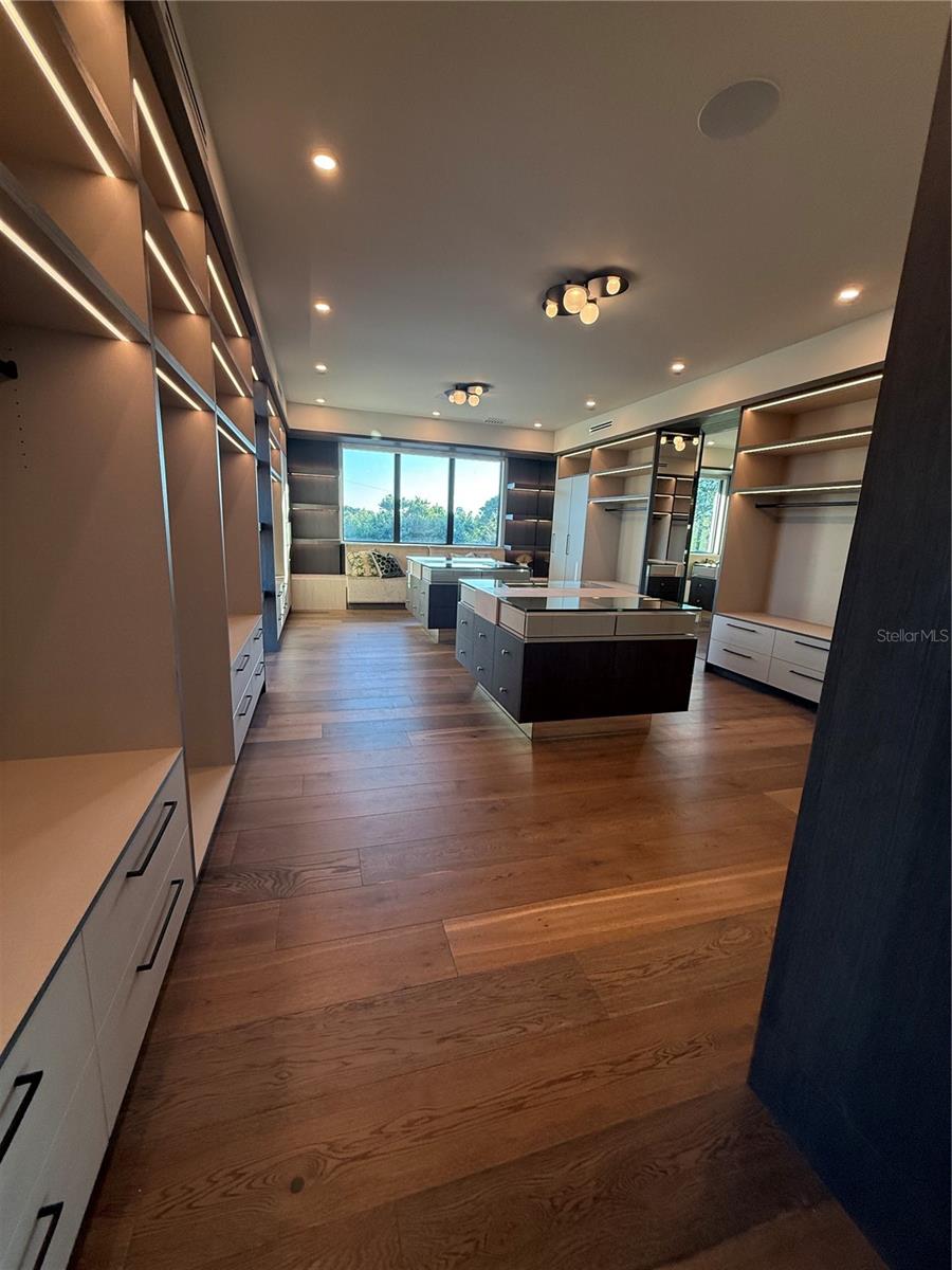 SNELL ISLE ESTATES PT REP - Residential