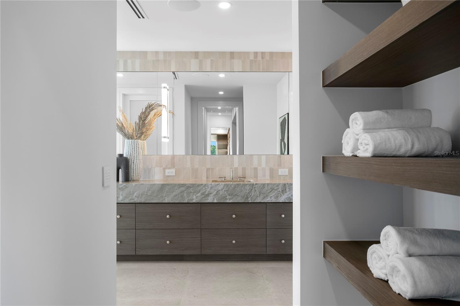 SNELL ISLE ESTATES PT REP - Residential