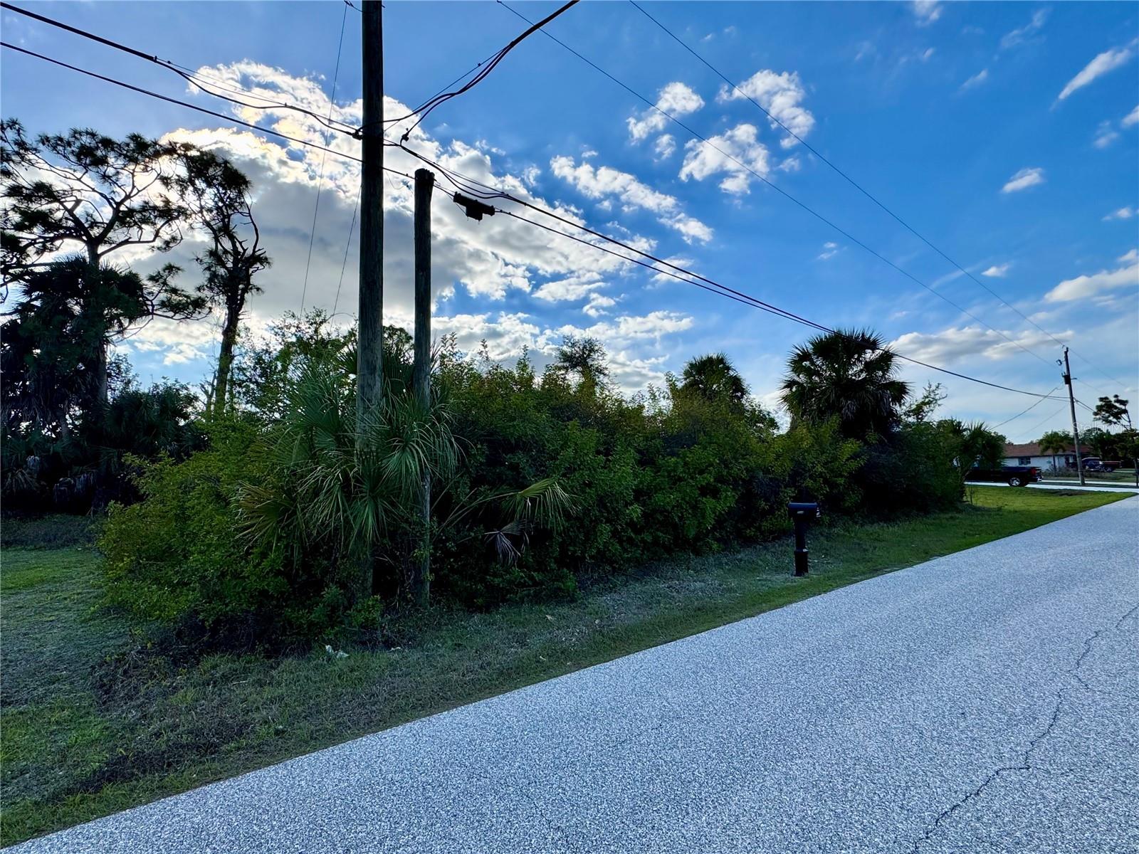 PORT CHARLOTTE SEC 065 - Land