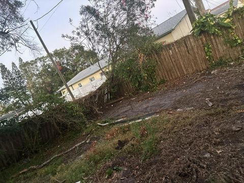 A home in PINELLAS PARK