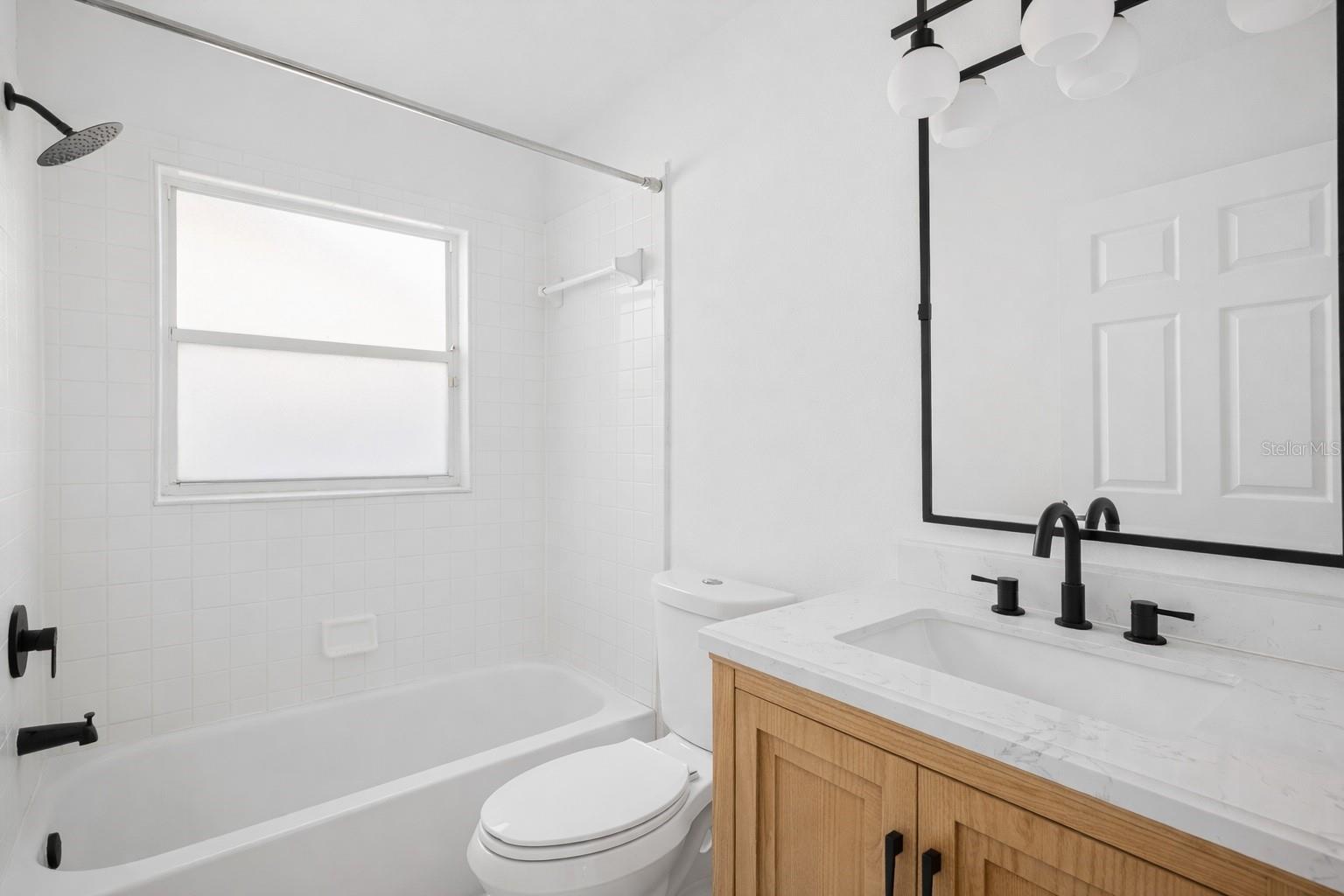 VALENCIA PLACE - Residential