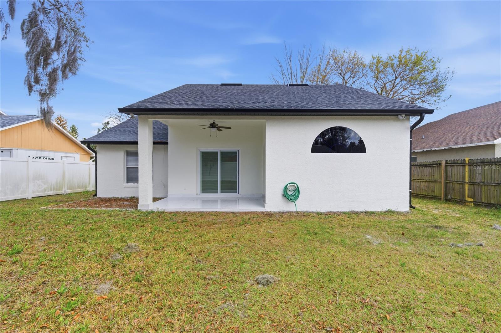 VALENCIA PLACE - Residential