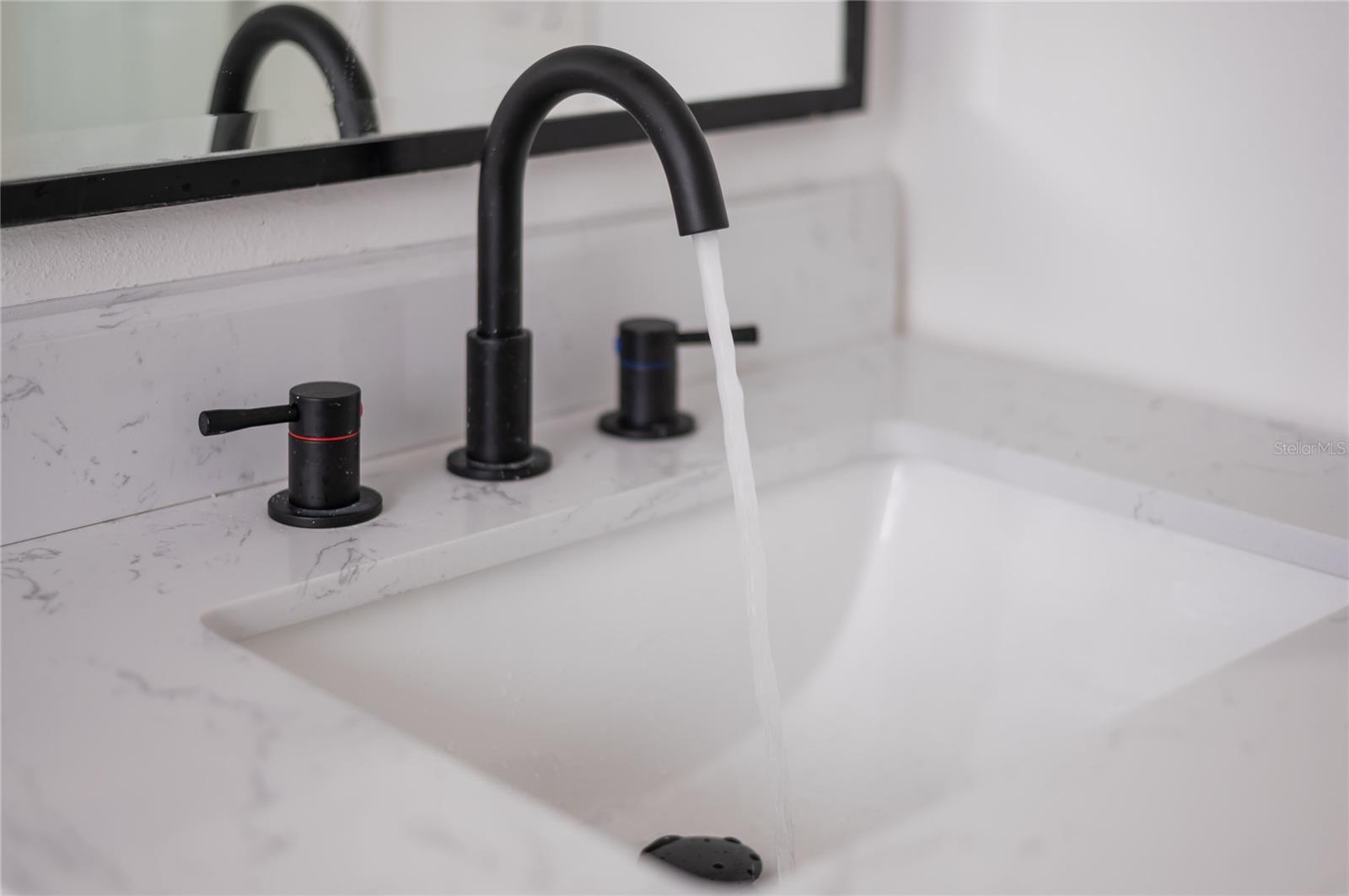 VALENCIA PLACE - Residential