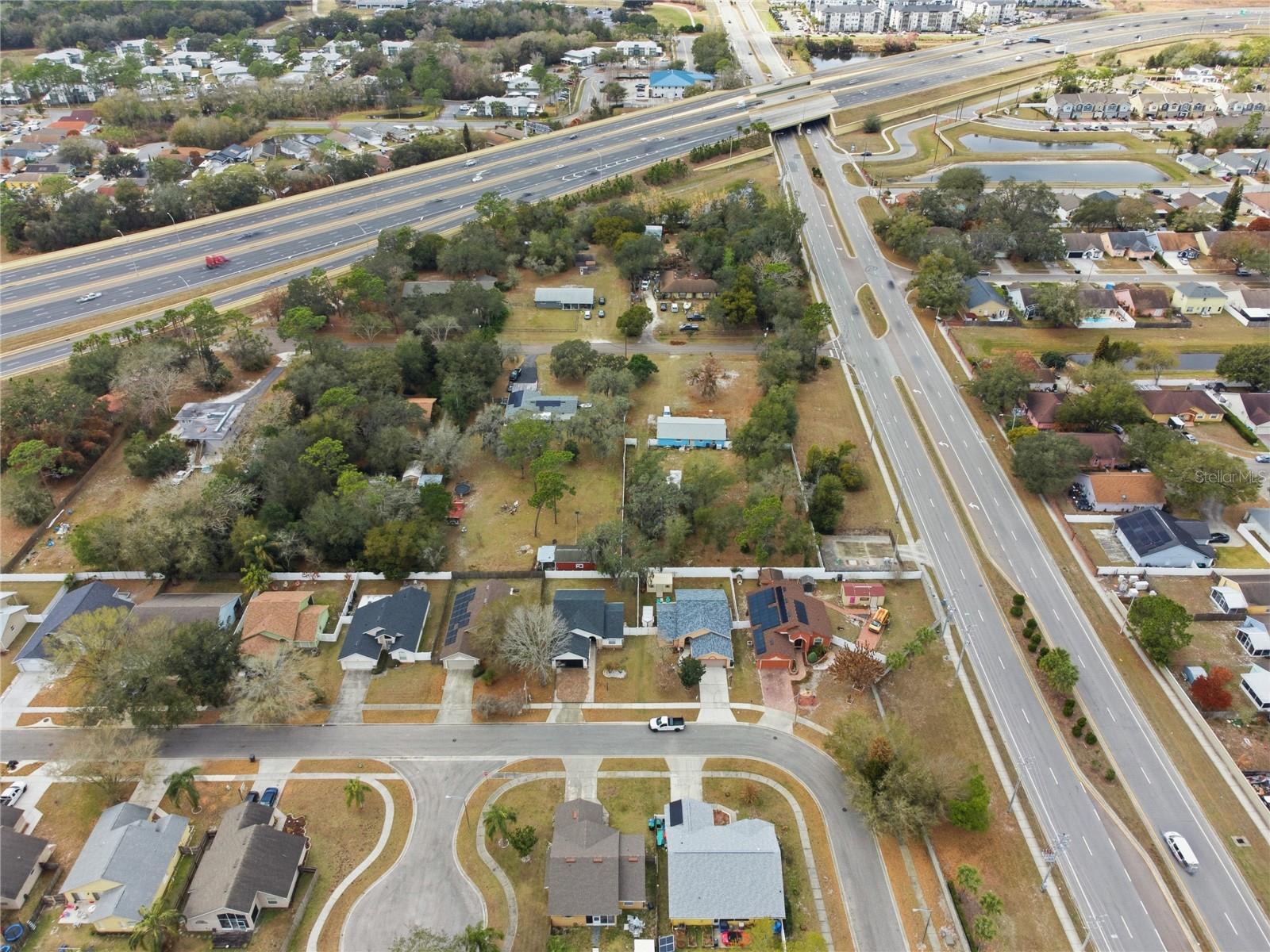 VALENCIA PLACE - Residential