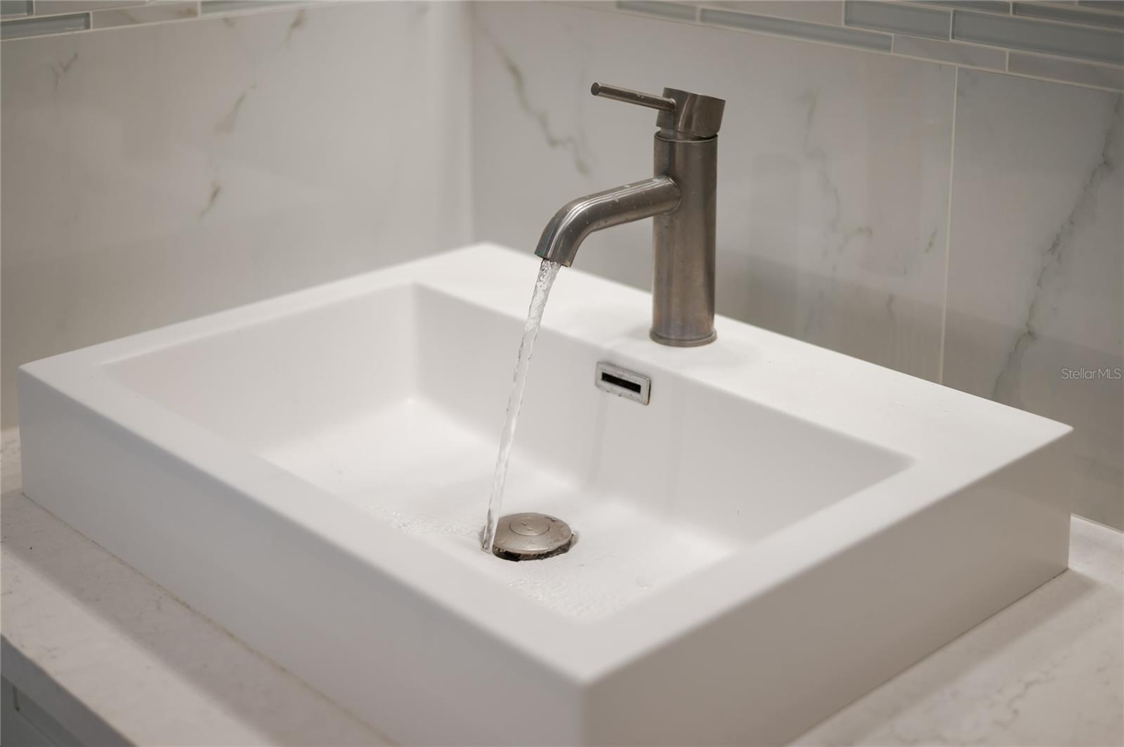 VALENCIA PLACE - Residential