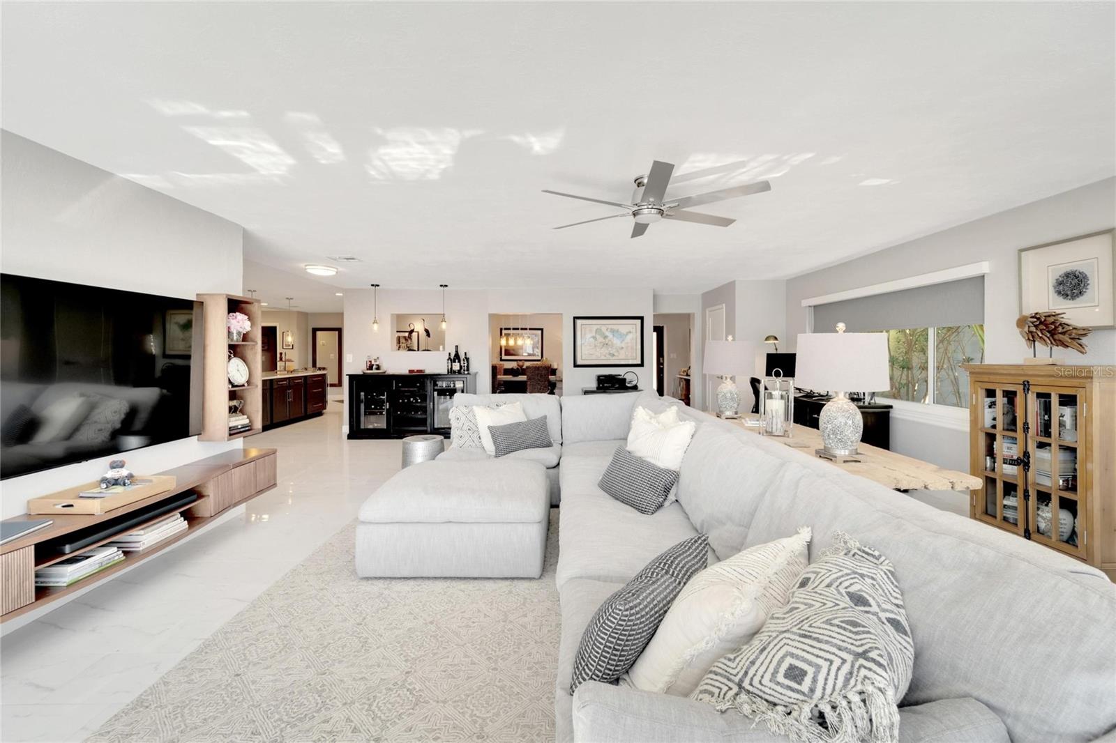 PARADISE ISLAND 1ST ADD - Residential