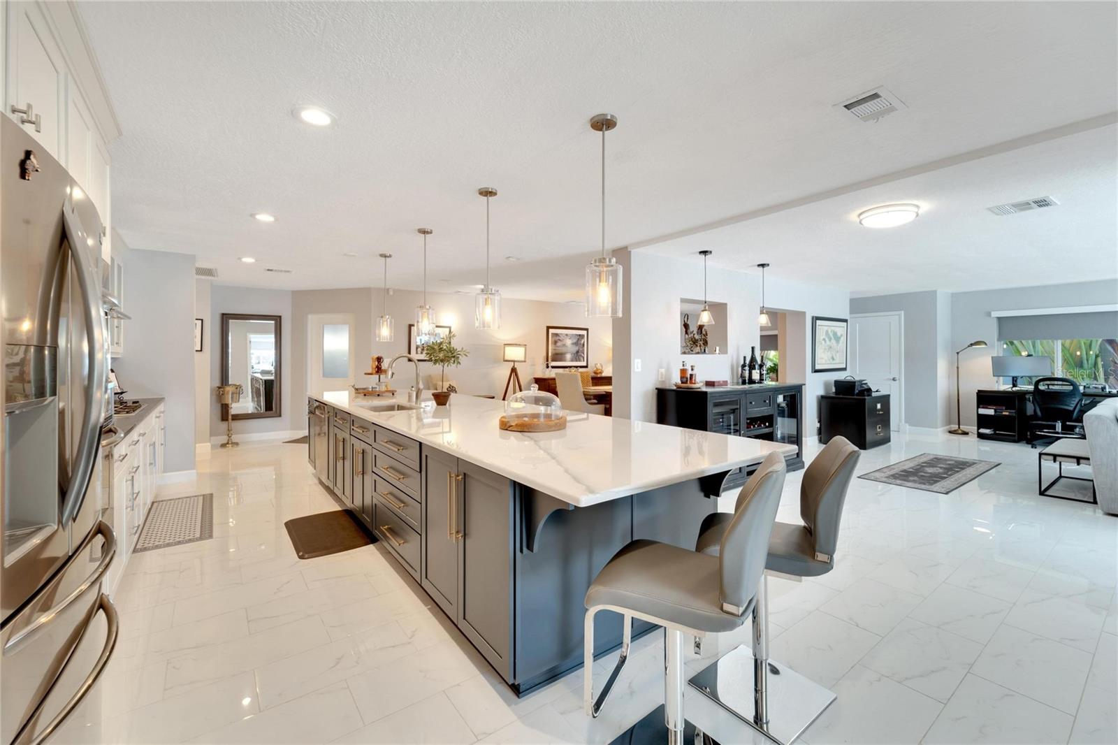 PARADISE ISLAND 1ST ADD - Residential