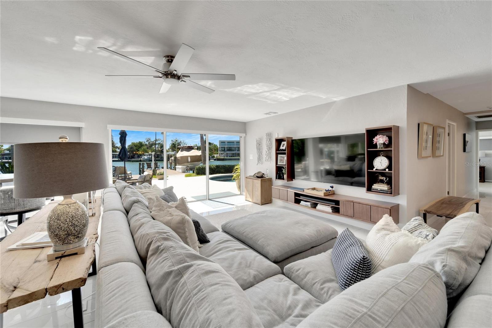 PARADISE ISLAND 1ST ADD - Residential