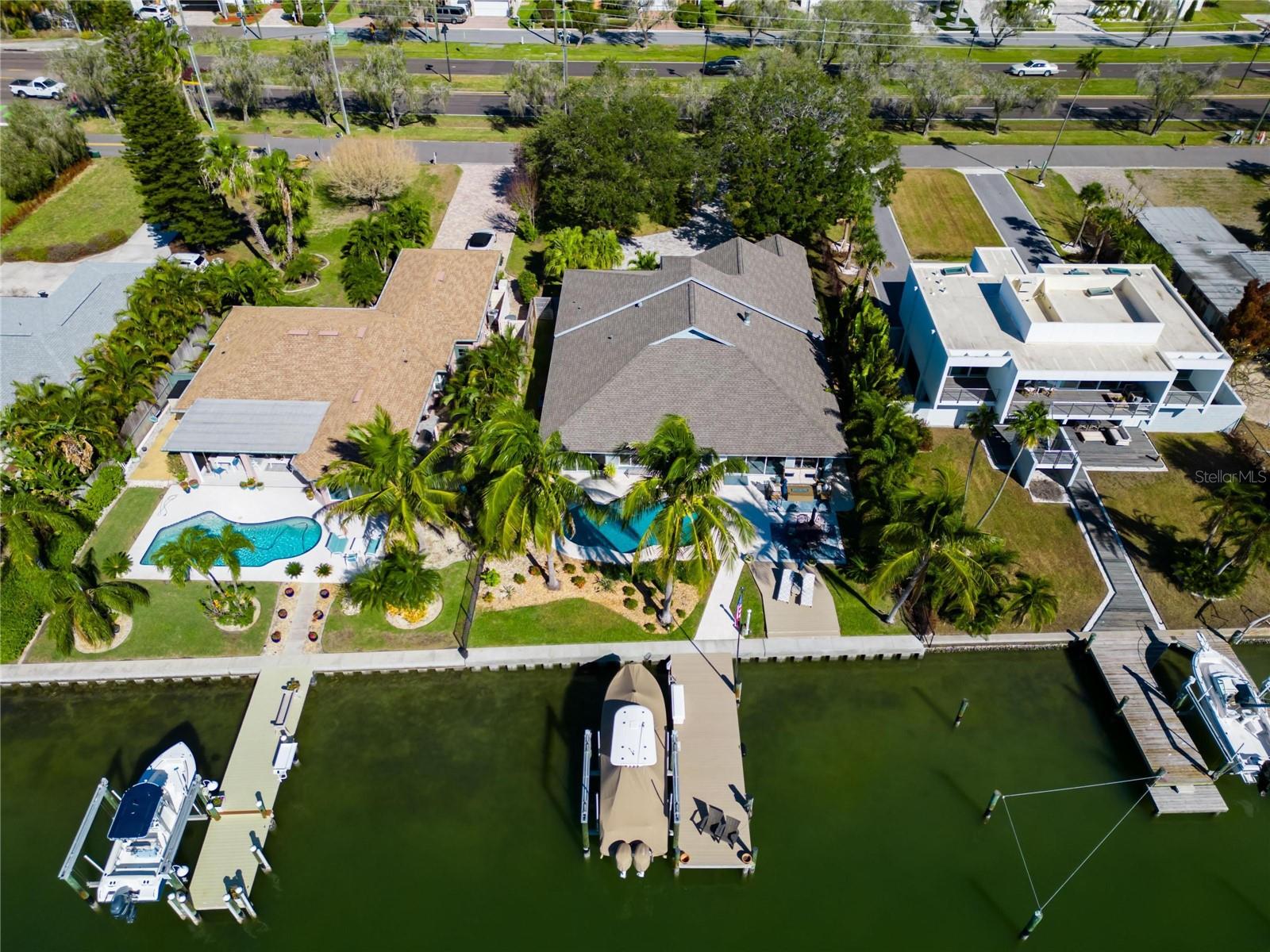 PARADISE ISLAND 1ST ADD - Residential