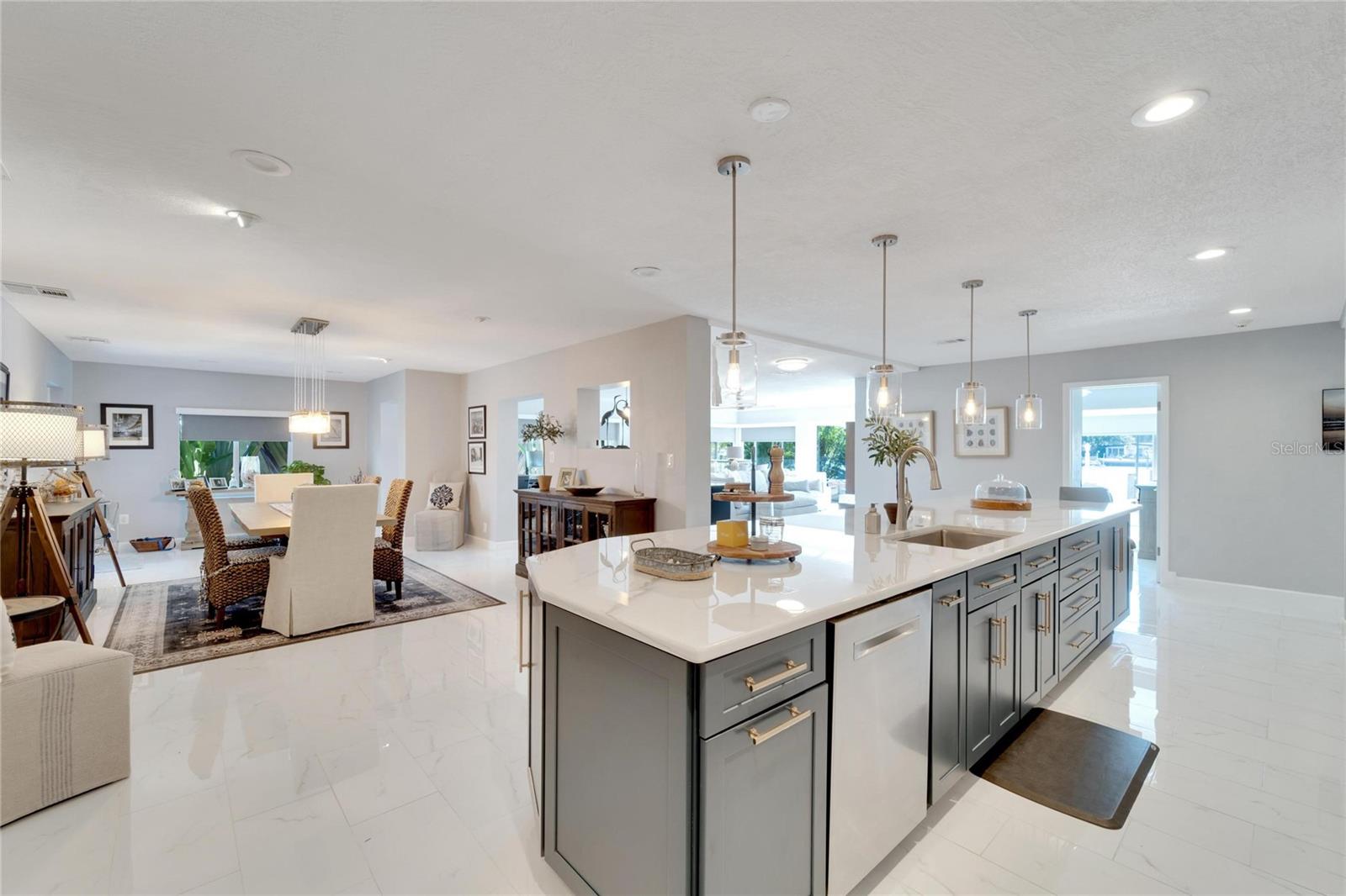 PARADISE ISLAND 1ST ADD - Residential