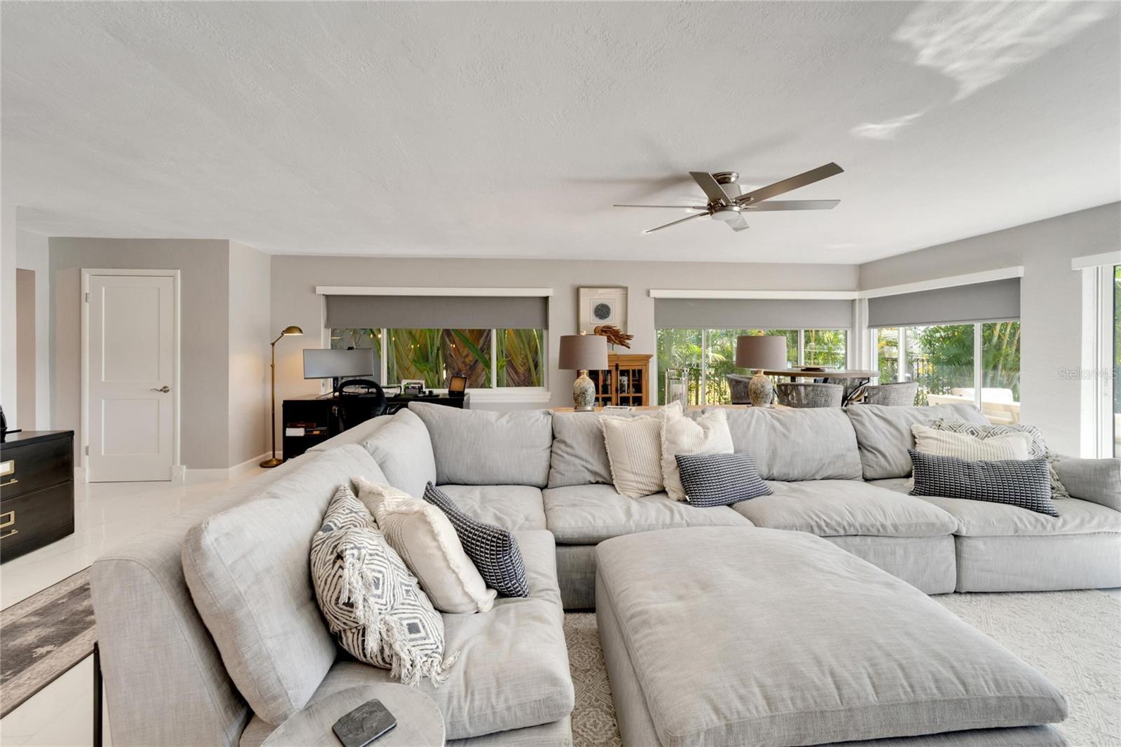 PARADISE ISLAND 1ST ADD - Residential