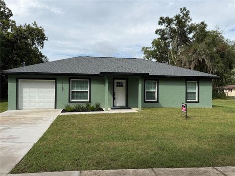 Photo of 1707 SW 7th Street, Ocala, FL 34471 (MLS # OM706851) Photo of 1707 SW 7th Street, Ocala, FL 34471 (MLS # OM706851)