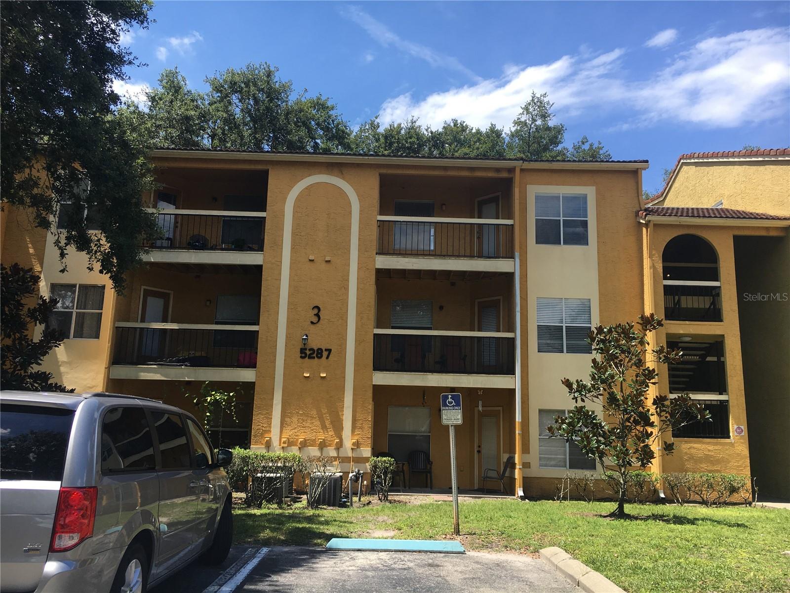 IMAGES CONDO - Residential Lease