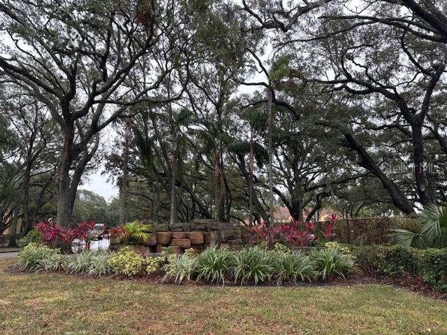 IMAGES CONDO - Residential Lease