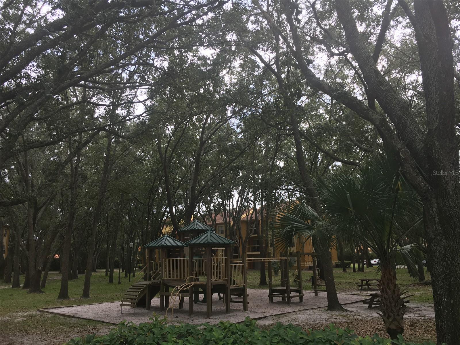 IMAGES CONDO - Residential Lease