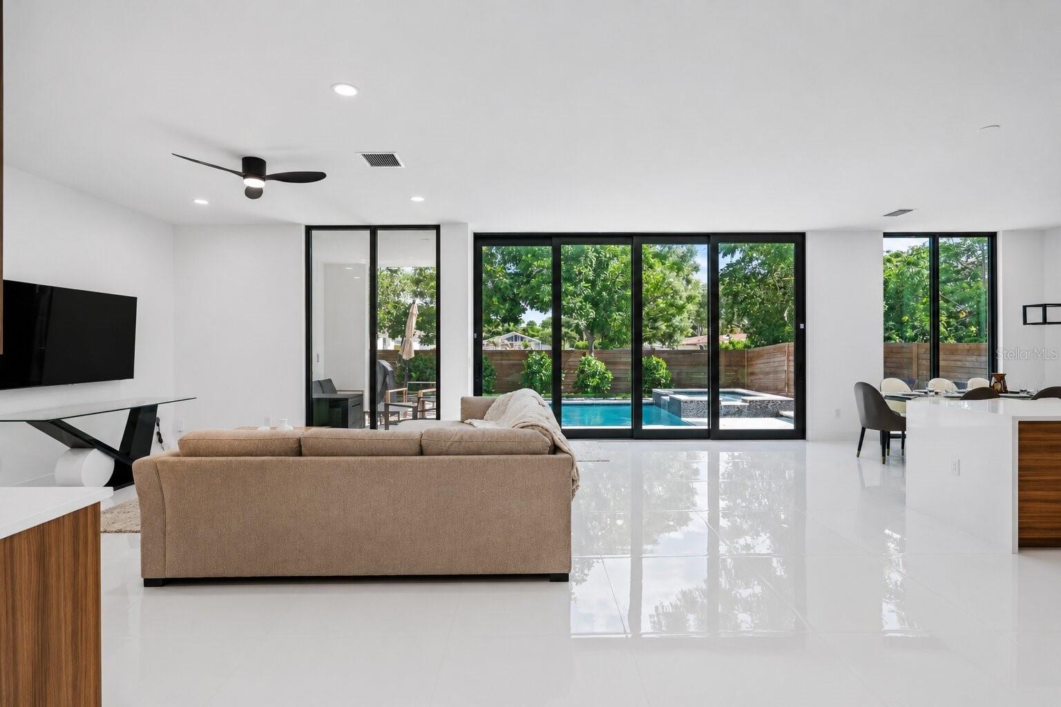 ORANGE PARK - Residential