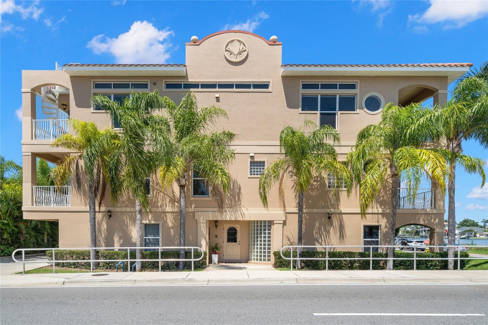 VILLAS AT MARITANA CONDO - Residential