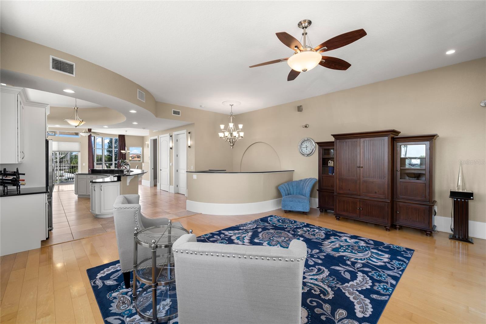 VILLAS AT MARITANA CONDO - Residential