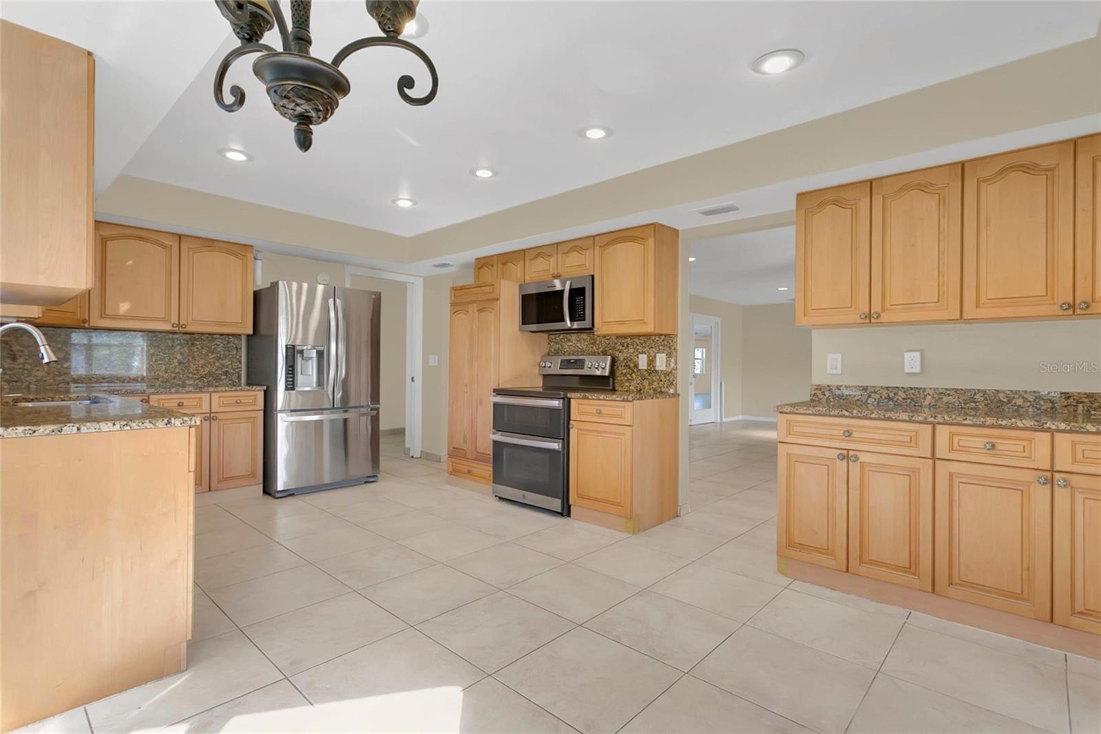 RIO PINAR ESTATES - Residential