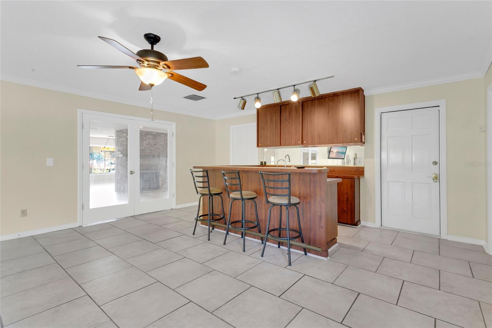 RIO PINAR ESTATES - Residential