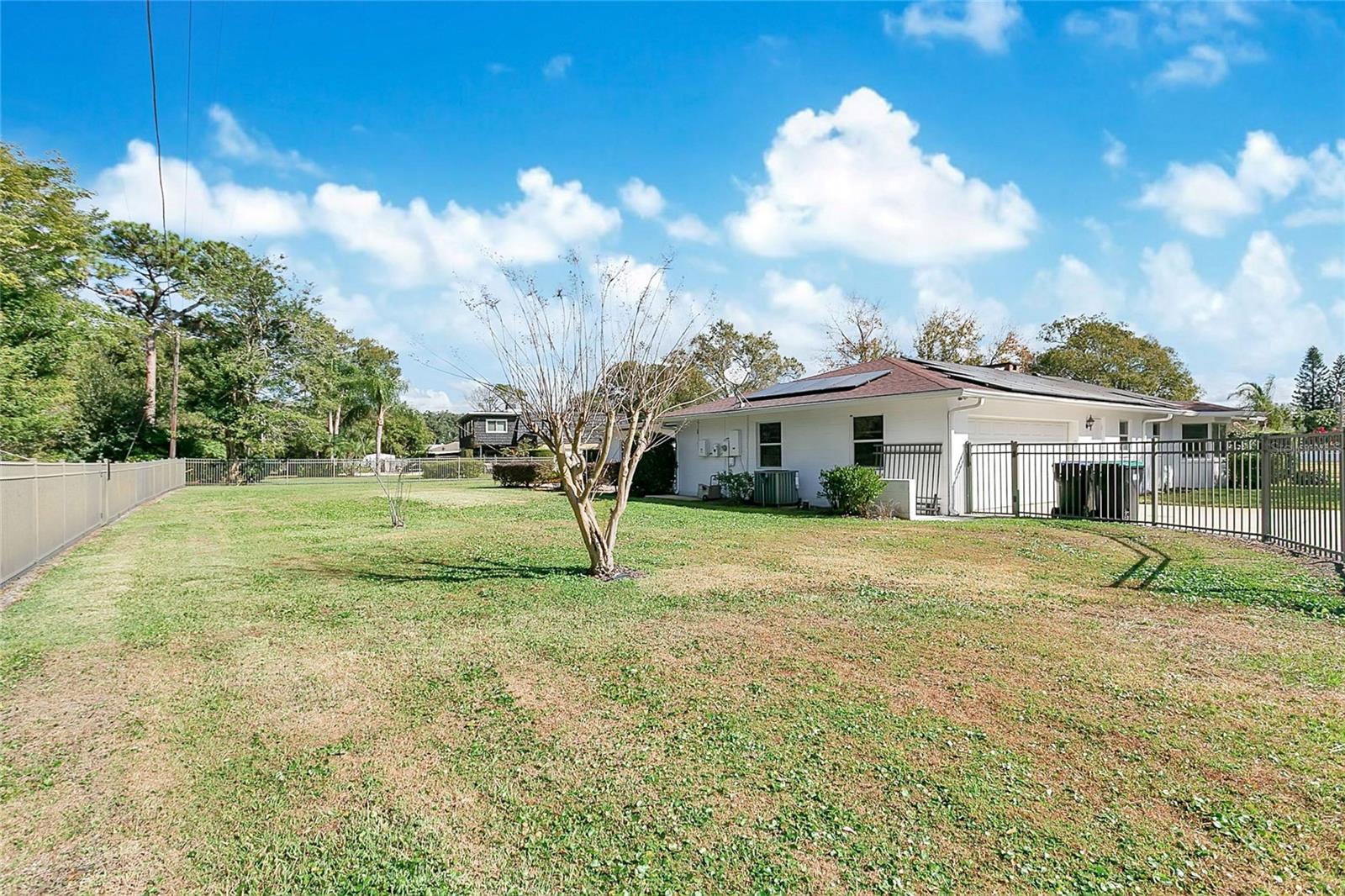 RIO PINAR ESTATES - Residential